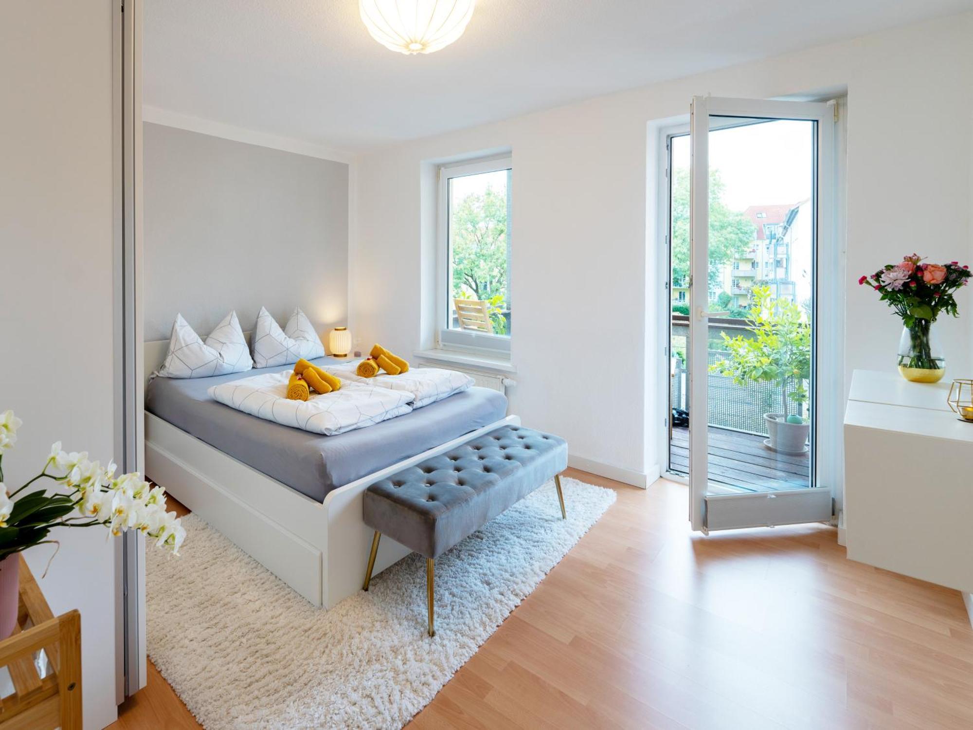 Schlosskoenig - Modernes & Zentrales Apartment Mit Balkon Und Arbeitsplatz Шверін Екстер'єр фото