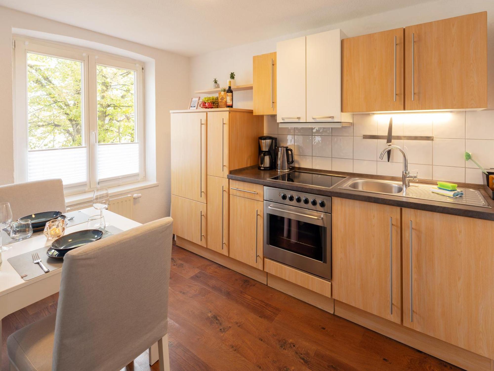 Schlosskoenig - Modernes & Zentrales Apartment Mit Balkon Und Arbeitsplatz Шверін Екстер'єр фото