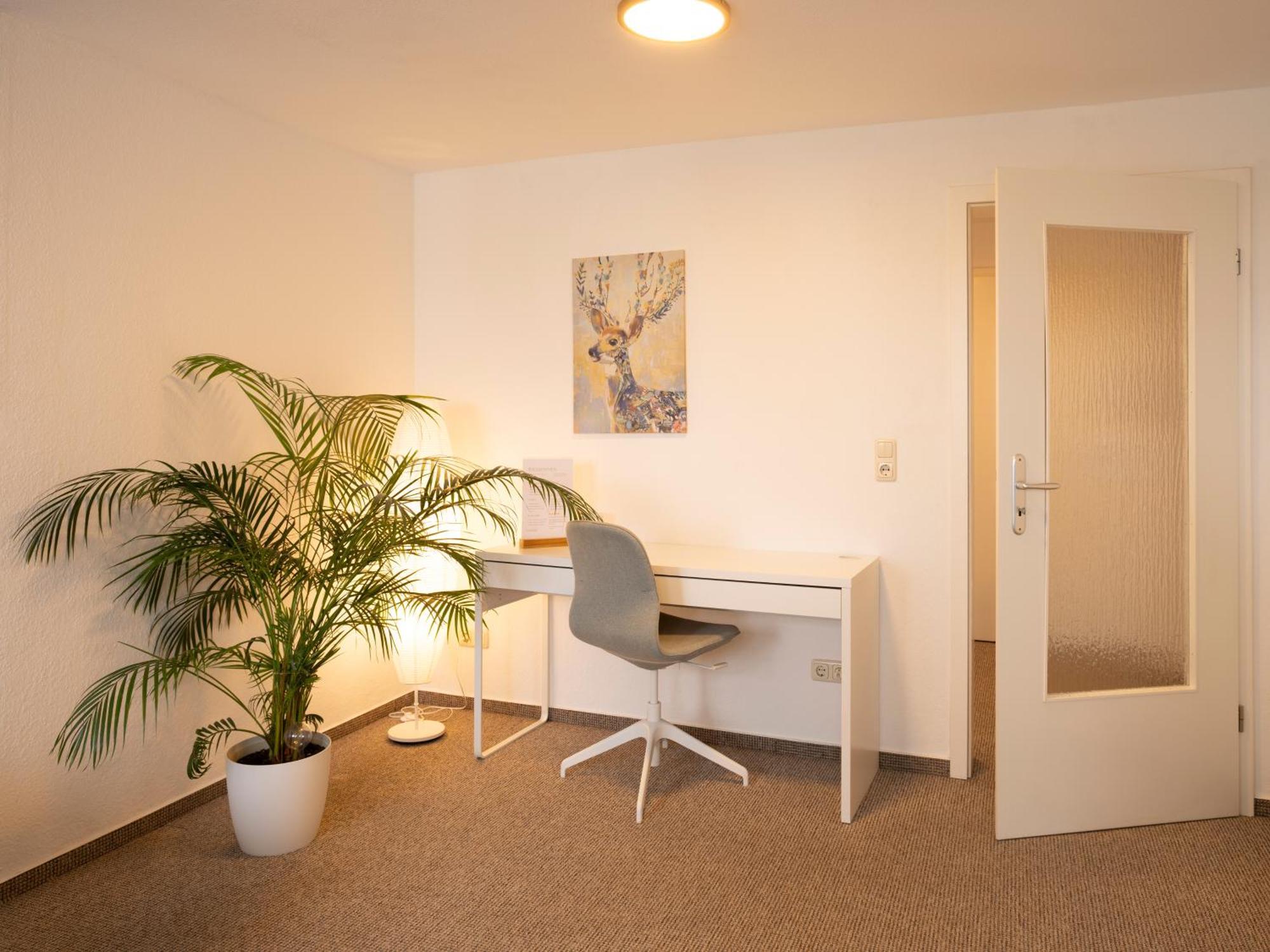 Schlosskoenig - Modernes & Zentrales Apartment Mit Balkon Und Arbeitsplatz Шверін Екстер'єр фото