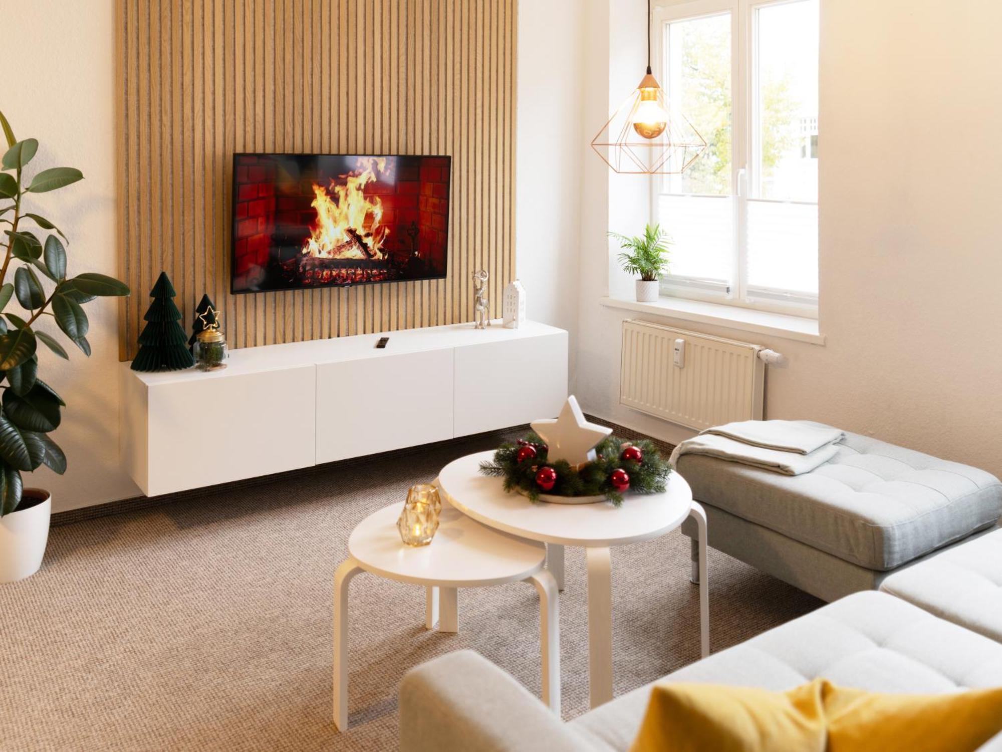 Schlosskoenig - Modernes & Zentrales Apartment Mit Balkon Und Arbeitsplatz Шверін Екстер'єр фото